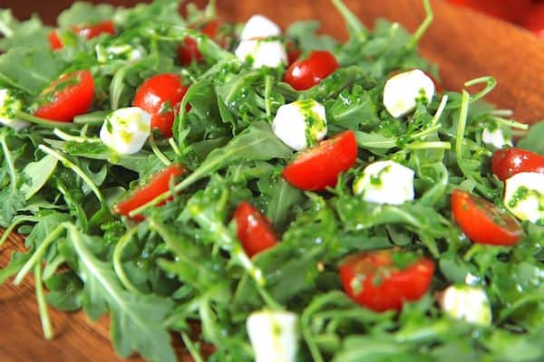 Caprese Arugula Salad with Basil Vinaigrette | greens & chocolate
