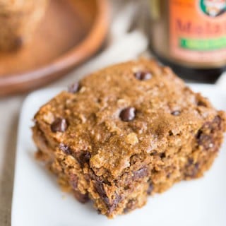 Chocolate Chip Gingerbread Oat Bars served and looking absolutely delicious