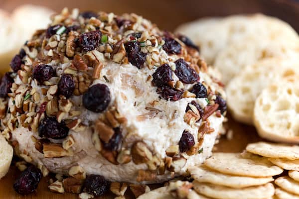 Cranberry Pecan Holiday Cheese Ball