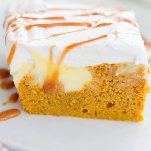 pumpkin pudding poke cake