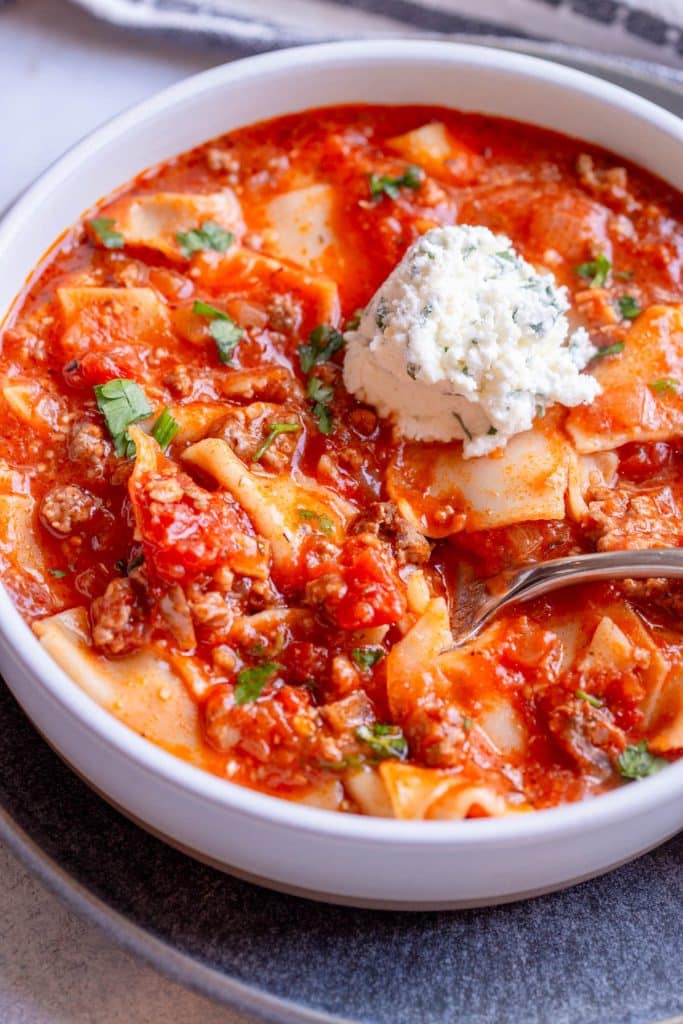 Slow Cooker Lasagna Soup