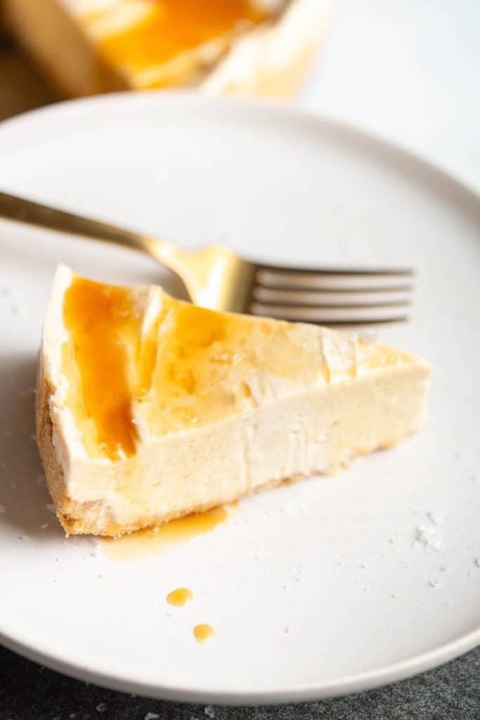 No Bake Salted Caramel Cheesecake