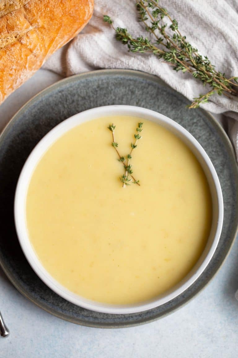 Slow Cooker Potato Leek Soup