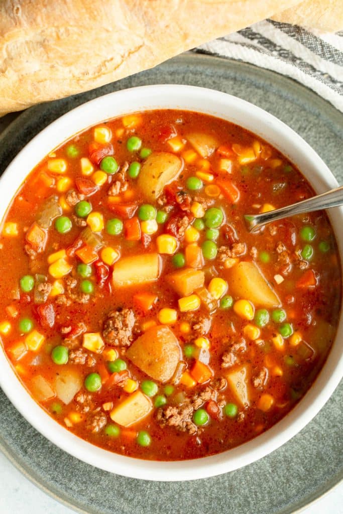 Slow Cooker Ground Beef and Vegetable Soup