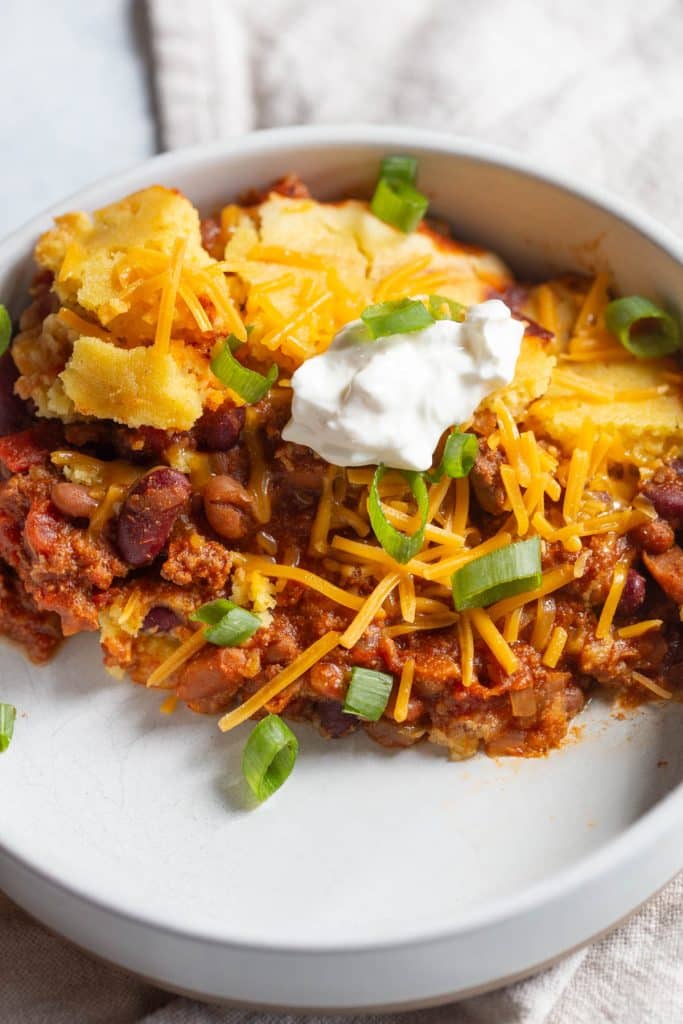 Slow Cooker Chili Cornbread Casserole